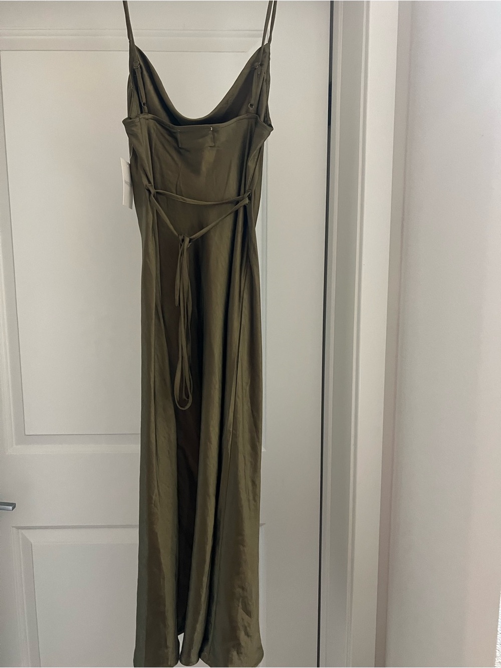 Animari satin midi dress - Picture 2 of 4
